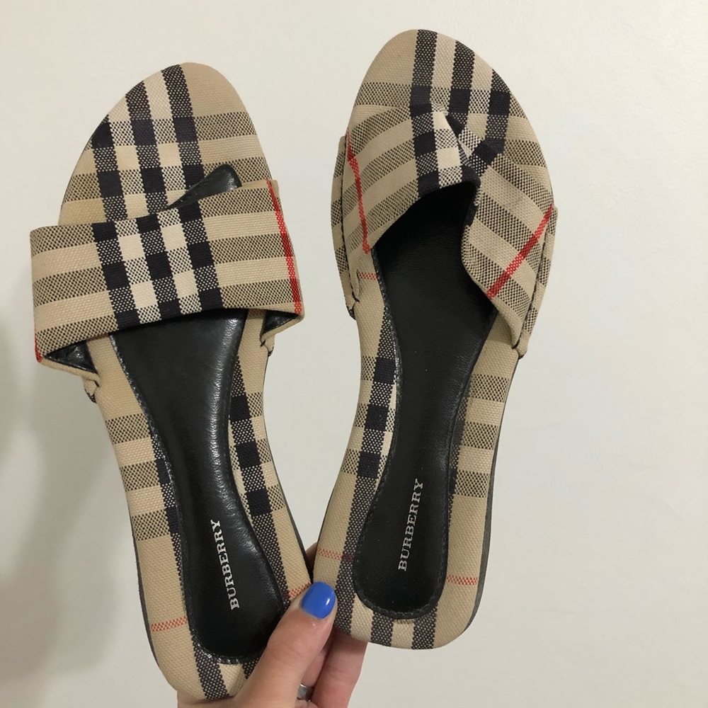 Burberry Sanders